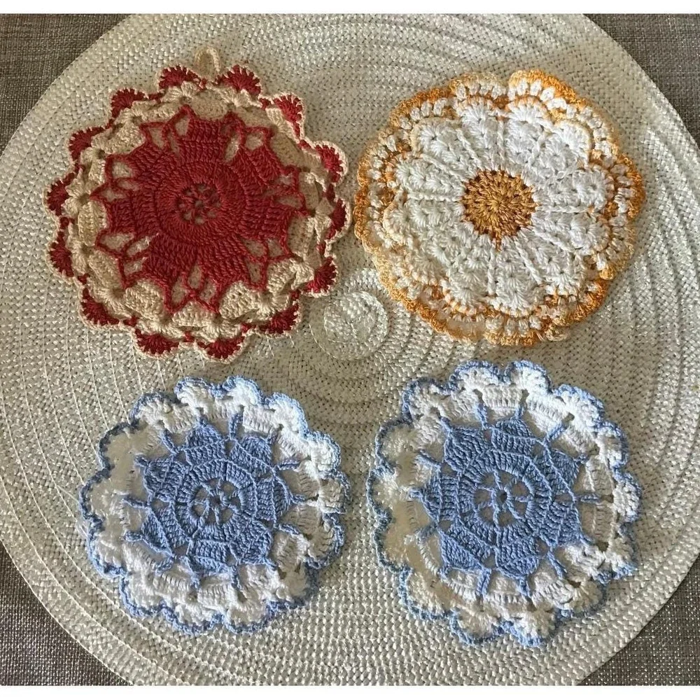 VTG Handmade Crochet Potholders 5pc Scalloped Grandmacore Cottagecore Farmhouse